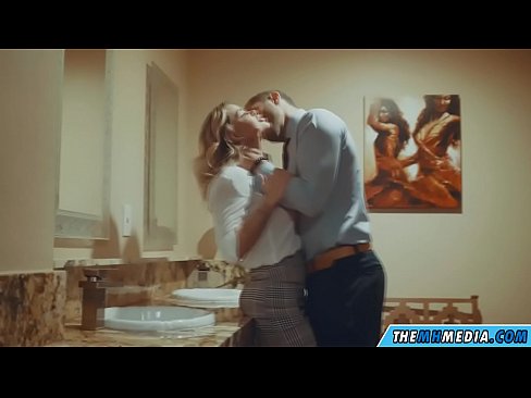 ❤️ Kur një bjonde me bukë ju josh në një banjë publike ❤️❌ Porno e bukur në sq.assay-define-smartlink.ru ️❤
